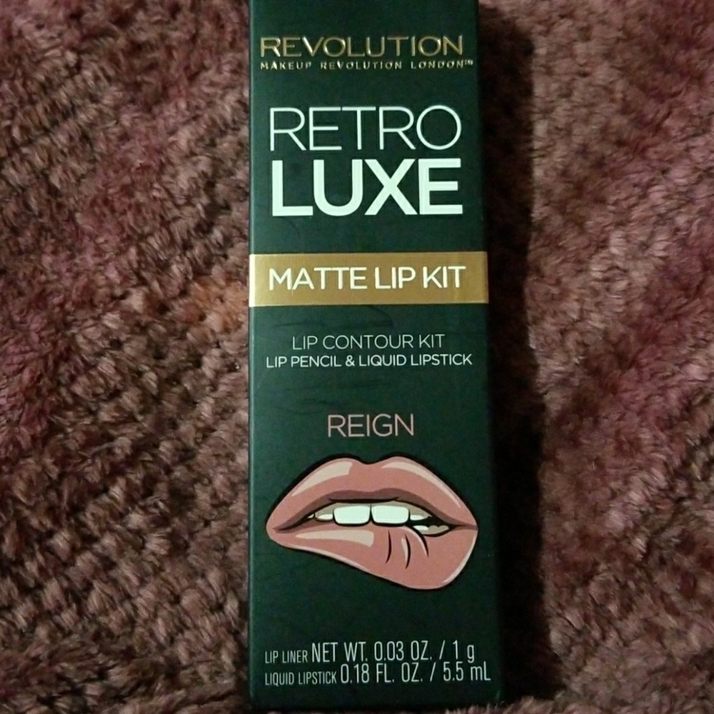 New unopened Makeup Revolution lip kit